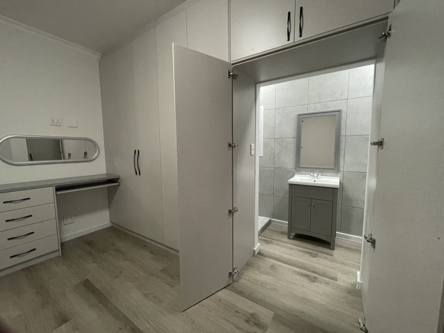 3 Bedroom Property for Sale in Country Club Western Cape